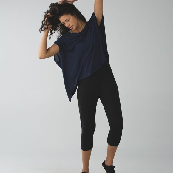 Lululemon Sunset Salutation Cropped leggings loose fit  ruched pockets Black 4 - Picture 16 of 16